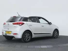 Hyundai i20 (2017) thumbnail 2