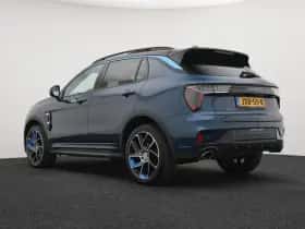Lynk & Co 01 (2023) thumbnail 8