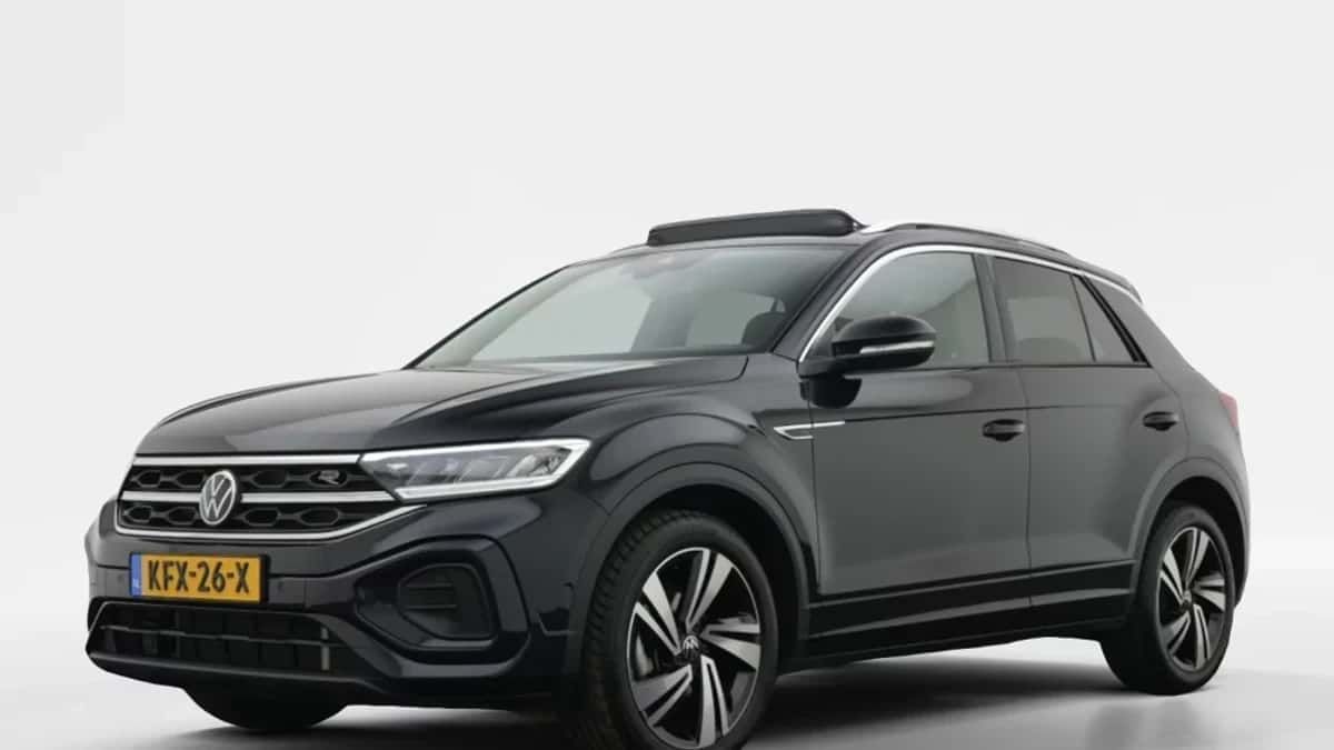 Volkswagen T-Roc (2025) — foto 1