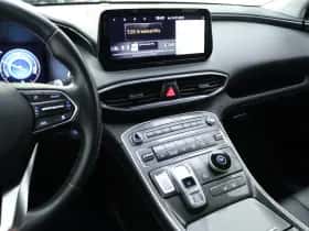 Hyundai Santa Fe (2021) thumbnail 37