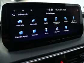 Hyundai Santa Fe (2021) thumbnail 42