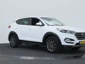 Hyundai Tucson (2017) thumbnail 12