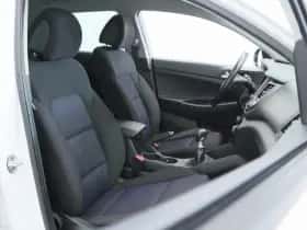 Hyundai Tucson (2017) thumbnail 20
