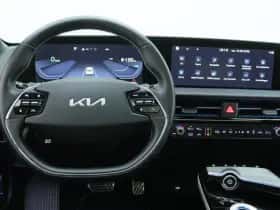 Kia EV6 (2021) thumbnail 3