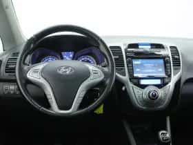 Hyundai ix20 (2011) thumbnail 3
