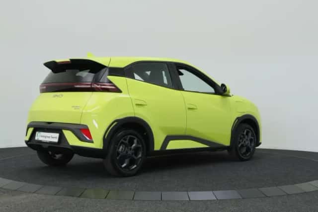 BYD Dolphin (2026) thumbnail 2