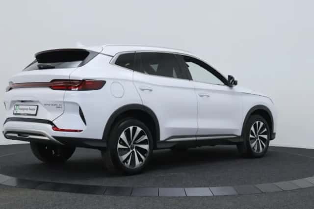 BYD Seal U (2026) thumbnail 2