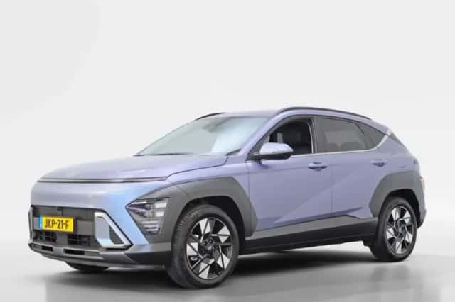 Hyundai Kona (2025) thumbnail 1