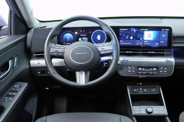 Hyundai Kona (2025) thumbnail 3