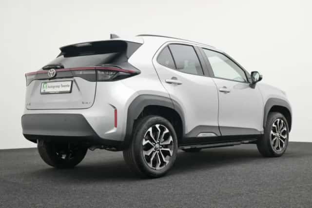 Toyota Yaris Cross (2026) thumbnail 2