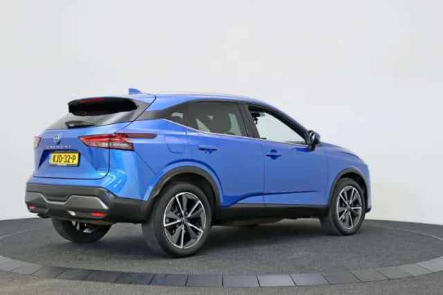 Nissan Qashqai (2023) thumbnail 2