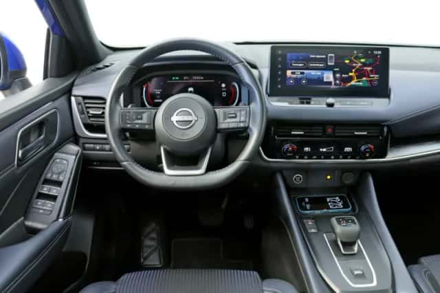 Nissan Qashqai (2023) thumbnail 3