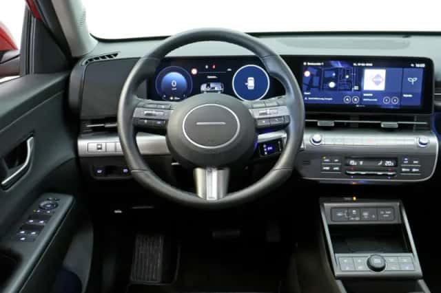 Hyundai Kona (2025) thumbnail 3
