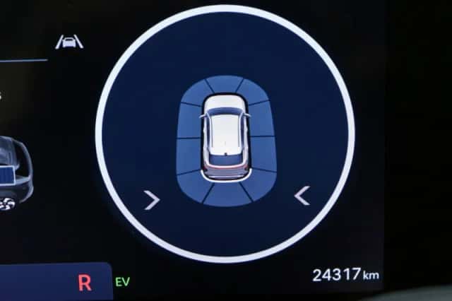 Hyundai Kona (2025) thumbnail 4