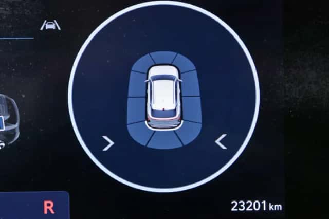 Hyundai Kona (2025) thumbnail 4