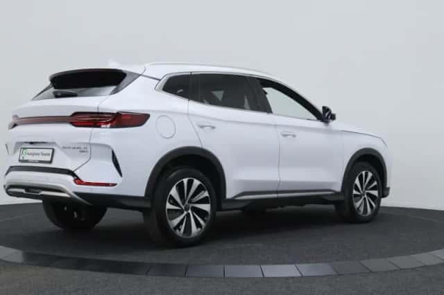 BYD Seal U (2026) thumbnail 2