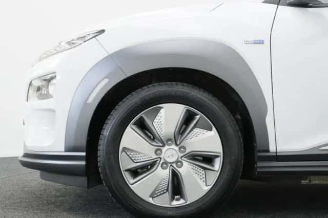 Hyundai Kona (2019) thumbnail 6