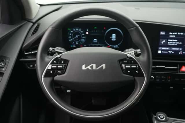 Kia Niro EV (2023) thumbnail 3