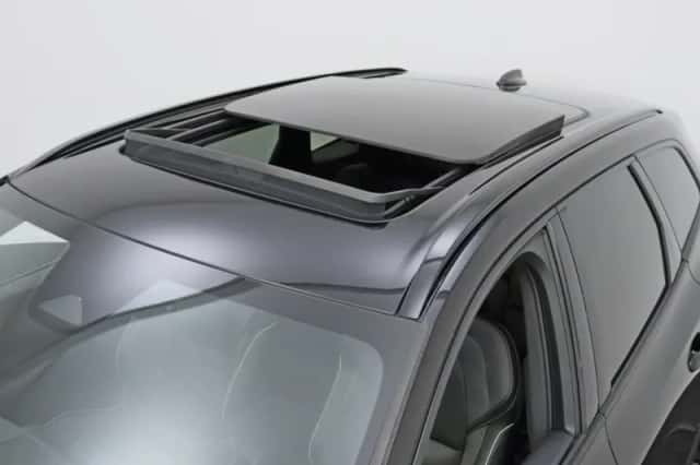 Volvo XC60 (2021) thumbnail 6