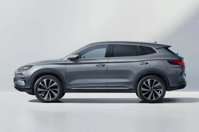 BYD Seal (2026) thumbnail 2
