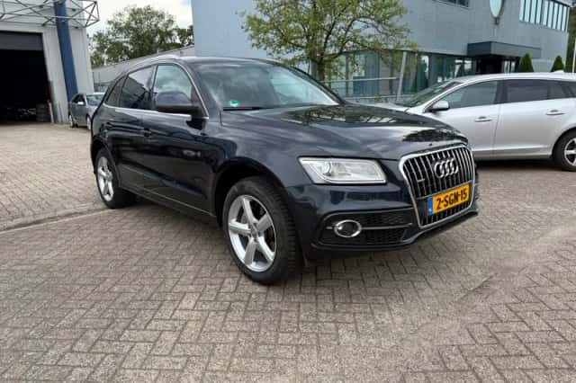 Audi Q5 (2013) thumbnail 2