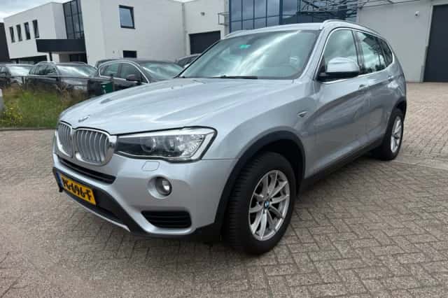 BMW X3 (2017) thumbnail 1