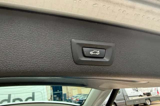 BMW X3 (2017) thumbnail 6