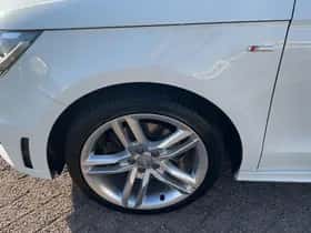 Audi A1 (2012) thumbnail 14