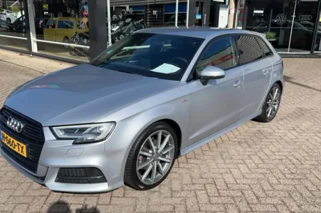Audi A3 (2020) thumbnail 1