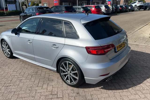 Audi A3 (2020) thumbnail 4