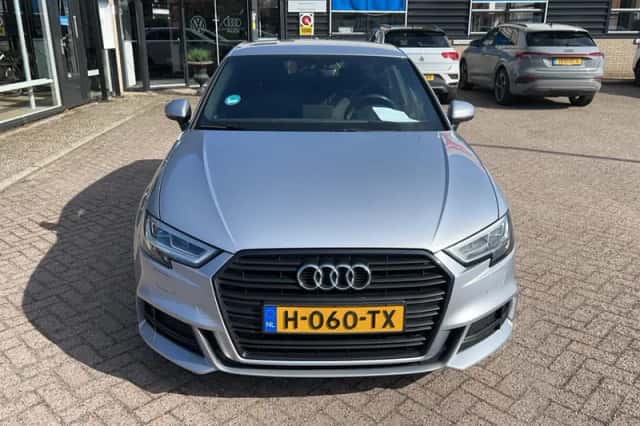 Audi A3 (2020) thumbnail 5