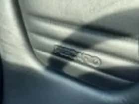 Audi A4 (2004) thumbnail 72