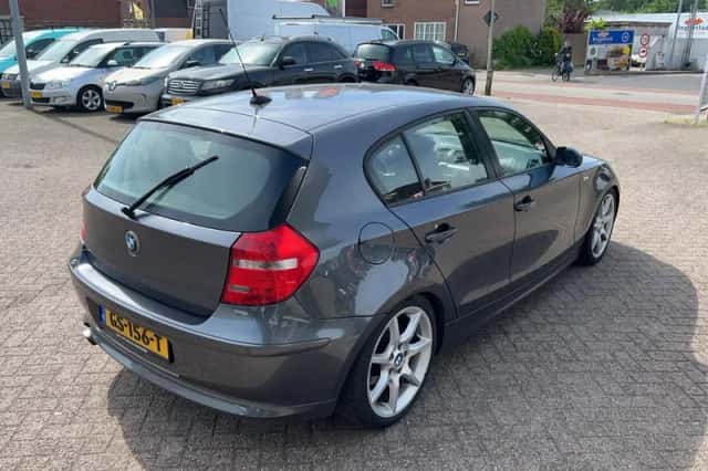 BMW 1-Serie (2007) thumbnail 6