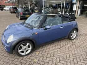 MINI Cabrio (2005) thumbnail 5