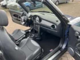 MINI Cabrio (2005) thumbnail 71