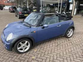 MINI Cabrio (2005) thumbnail 75