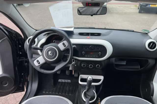 Renault Twingo (2019) thumbnail 21