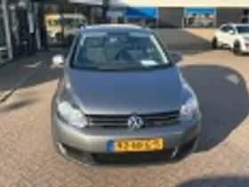 Volkswagen Golf (2010) thumbnail 34