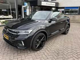 Volkswagen T-Roc (2022) thumbnail 3