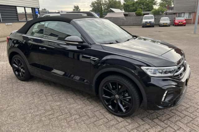 Volkswagen T-Roc (2022) thumbnail 23