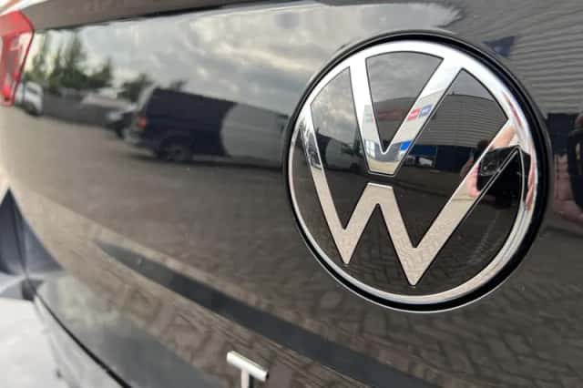 Volkswagen T-Roc (2022) thumbnail 32