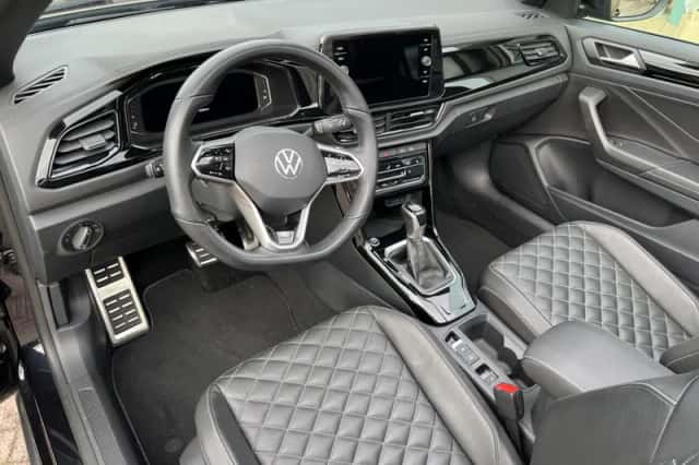 Volkswagen T-Roc (2022) thumbnail 35