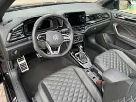 Volkswagen T-Roc (2022) thumbnail 35