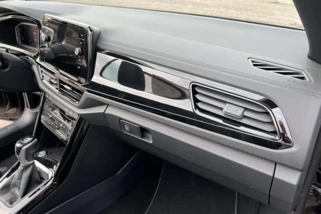 Volkswagen T-Roc (2022) thumbnail 44
