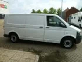 Volkswagen Transporter (2012) thumbnail 53
