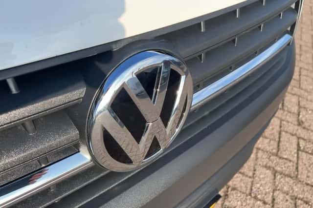 Volkswagen Transporter (2016) thumbnail 17