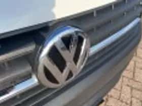 Volkswagen Transporter (2016) thumbnail 43