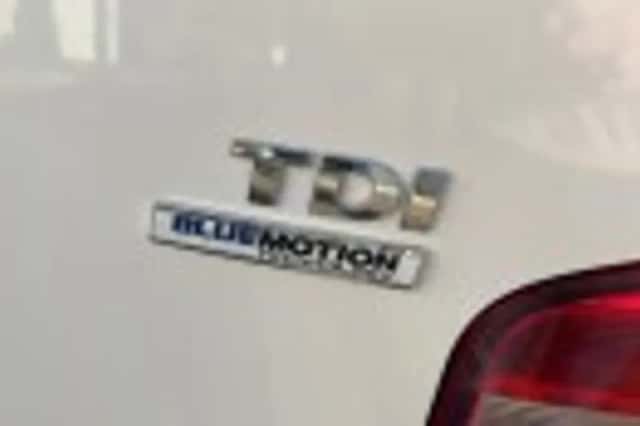 Volkswagen Transporter (2016) thumbnail 44