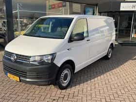 Volkswagen Transporter (2016) thumbnail 8
