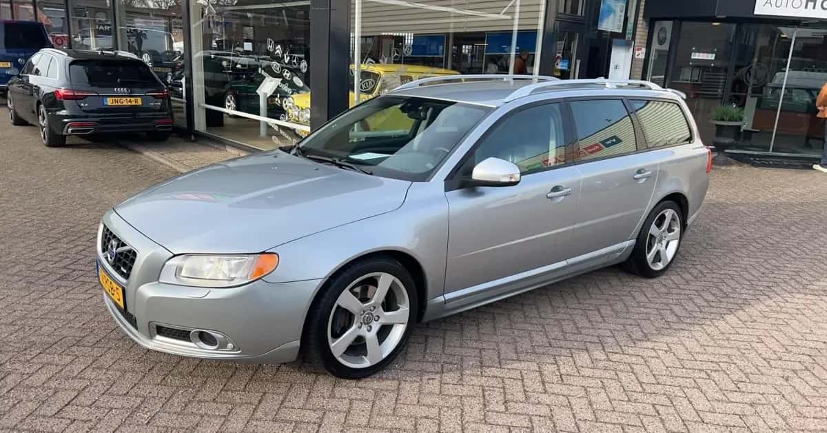 Volvo V70 (2011) — foto 1